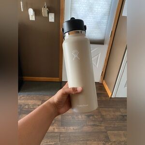 Tan Hydro Flask